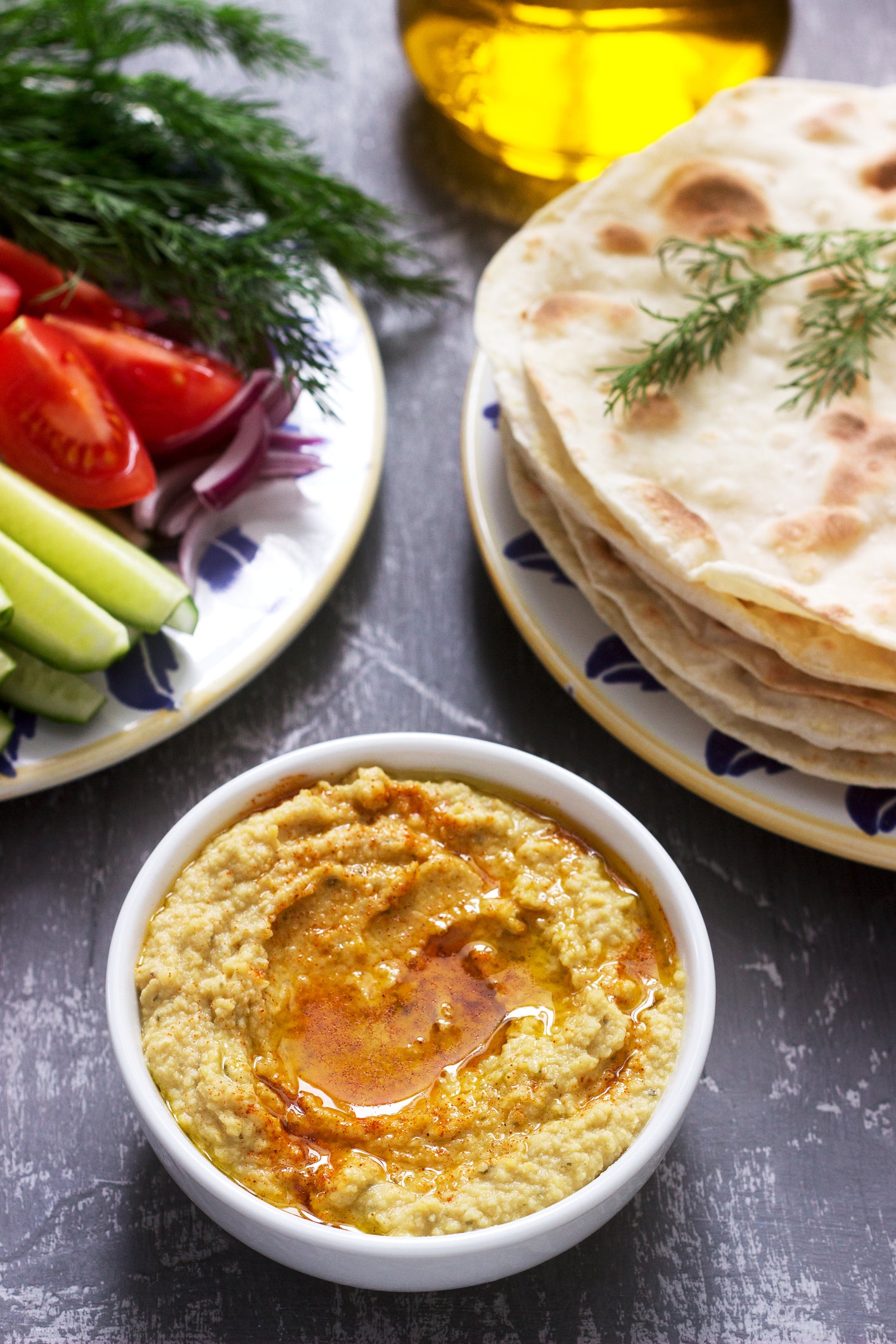 Hummus-Wrap mit Gemüse