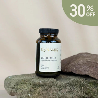 Produkt Bio Chlorella auf Stein